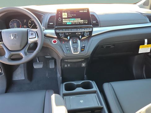 New 2026 Honda Odyssey Sport-L image 15