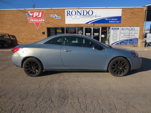 Used 2007 Pontiac G6 GT w/ Sport Package FWD image 2