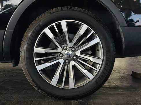 Used 2017 Ford Explorer Platinum AWD/4WD image 26