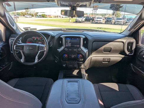 Used 2022 Chevrolet Silverado 1500 RST w/ Rally Edition AWD/4WD image 13