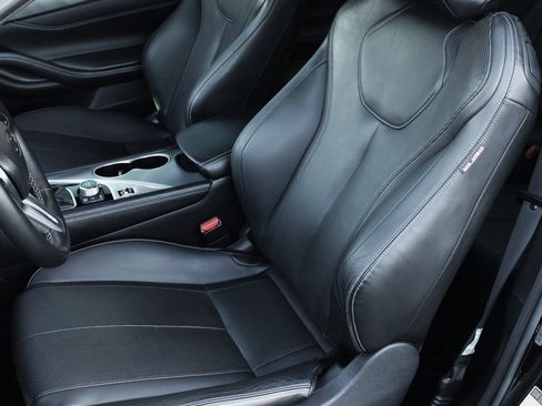 Used 2018 INFINITI Q60 3.0t Luxe image 18