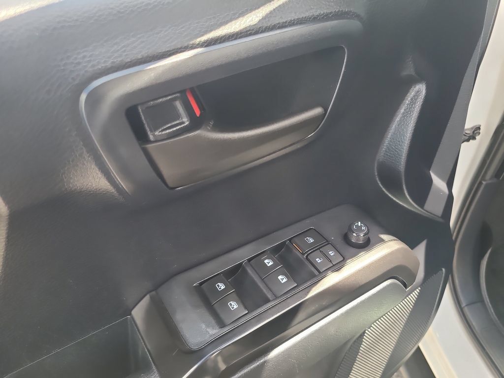 Used 2019 Toyota Tacoma TRD Sport RWD image 16