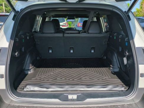 New 2026 Subaru Outback Touring AWD/4WD image 13