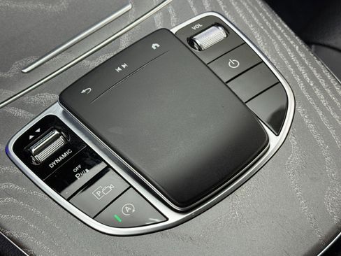 Used 2021 Mercedes-Benz E 350 Sedan w/ Premium Package image 34