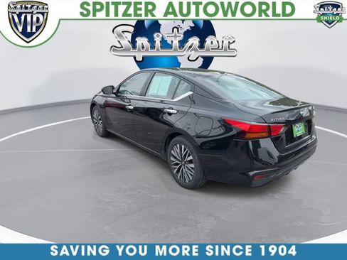 Used 2024 Nissan Altima 2.5 SV FWD image 7