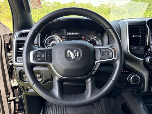 Used 2024 RAM 1500 Big Horn RWD image 28