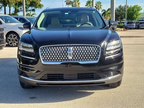 Certified 2022 Lincoln Nautilus FWD w/ Premium Package image 2