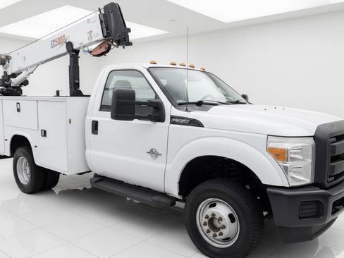 Used 2015 Ford F350 XL image 1