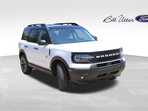 New 2026 Ford Bronco Sport Outer Banks AWD/4WD image 2