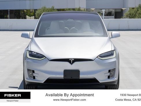Used 2018 Tesla Model X 100D AWD/4WD image 2