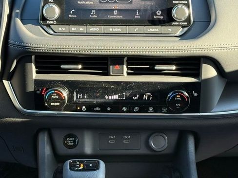 New 2026 Nissan Rogue SV w/ Cold Weather Package AWD/4WD image 27