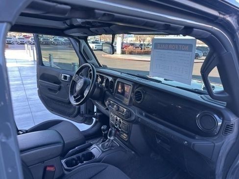 Used 2020 Jeep Wrangler Unlimited Sport image 14