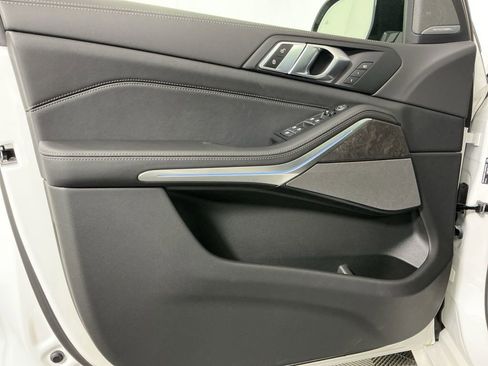 New 2026 BMW X5 xDrive50e RWD image 18