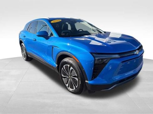 Used 2024 Chevrolet Blazer EV LT image 21