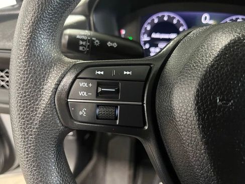 Used 2025 Honda Accord SE image 25