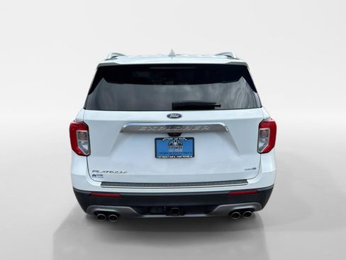 Used 2020 Ford Explorer Platinum w/ Premium Technology Package AWD/4WD image 4