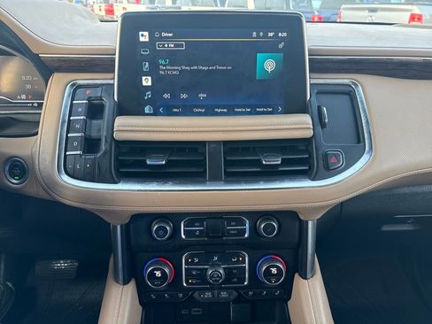 Used 2022 Chevrolet Tahoe Premier w/ Premium Package image 30