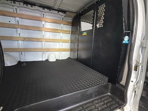 Used 2024 Chevrolet Express 2500 w/ Driver Convenience Package RWD image 29