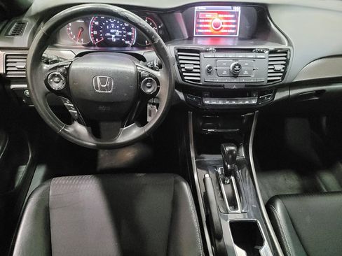 Used 2016 Honda Accord Sport image 22