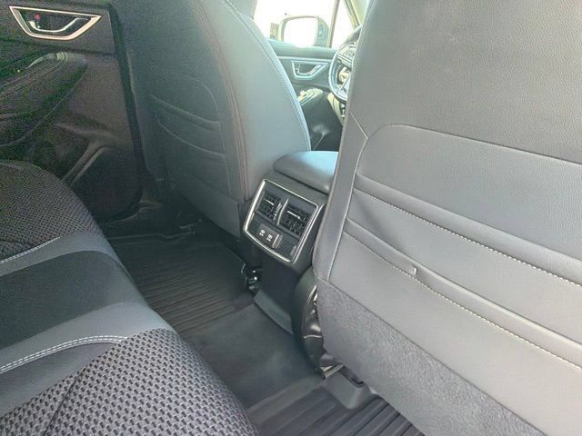 Used 2020 Subaru Forester Premium AWD/4WD image 14