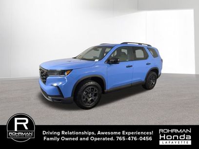 New 2025 Honda Pilot TrailSport