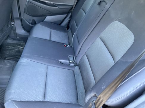 Used 2018 Hyundai Tucson SE image 9