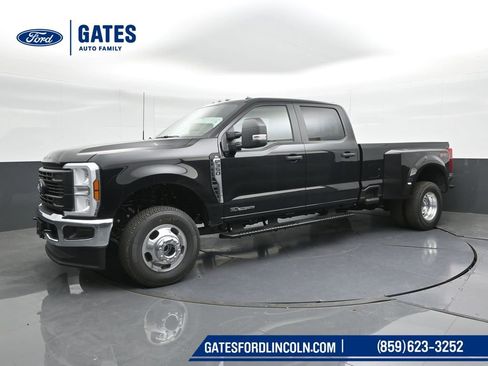 Used 2025 Ford F350 XL w/ XL Driver Assist Package image 7
