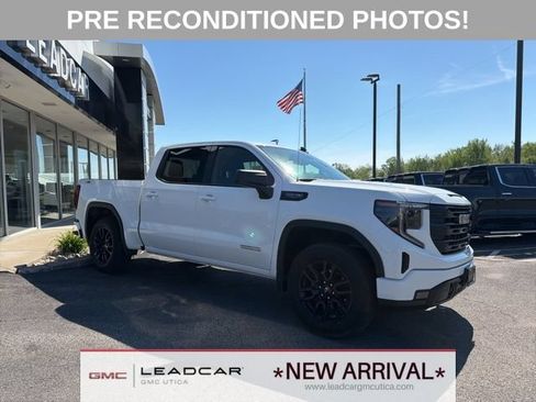 Used 2025 GMC Sierra 1500 Elevation w/ X31 Off-Road Package AWD/4WD image 7