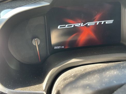 Used 2019 Chevrolet Corvette ZR1 RWD image 11