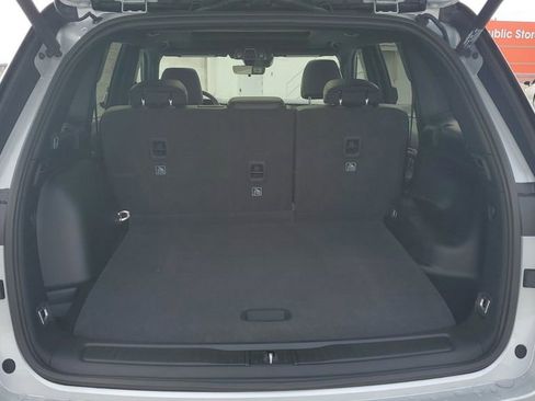 New 2025 Jeep Grand Cherokee Limited image 10