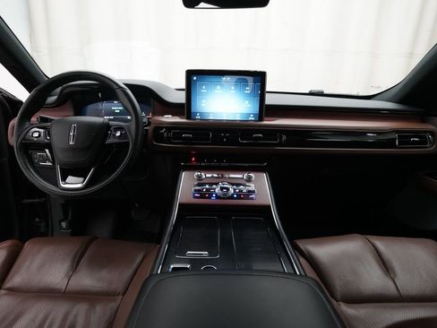 Used 2020 Lincoln Aviator Grand Touring w/ Equipment Group 301A AWD/4WD image 5