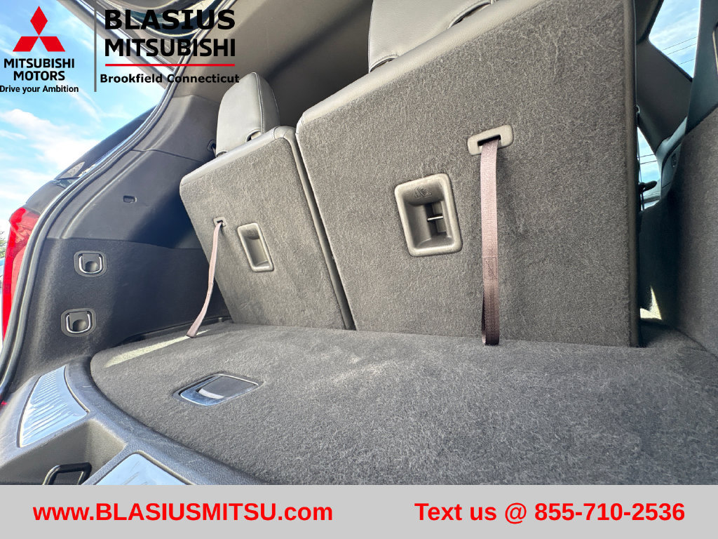 Used 2024 Cadillac XT6 Luxury AWD/4WD image 61