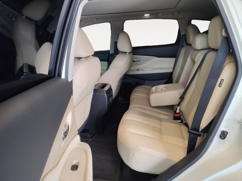 Used 2020 Nissan Murano SV w/ Premium Package FWD image 24