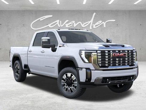 New 2026 GMC Sierra 2500 Denali image 7