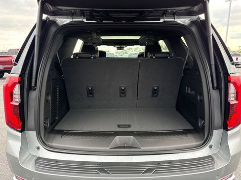 New 2026 GMC Yukon Elevation w/ Elevation Premium Package AWD/4WD image 32