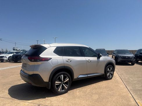 Used 2021 Nissan Rogue SL FWD image 19