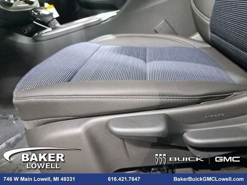 New 2025 Buick Envista Preferred w/ Convenience II Package image 29