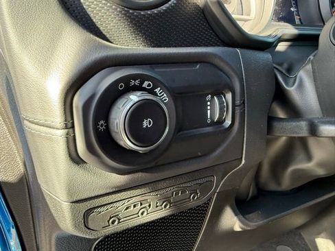 New 2025 Jeep Wrangler Unlimited Rubicon w/ Steel Bumper Group image 13