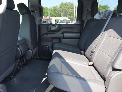 New 2026 Chevrolet Silverado 2500 Custom w/ Custom Value Package AWD/4WD image 20