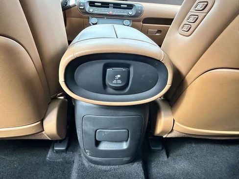 Used 2026 Hyundai Palisade Calligraphy image 11