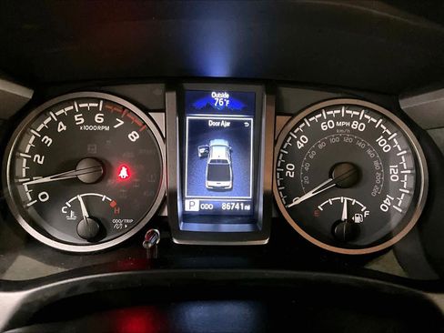 Certified 2023 Toyota Tacoma TRD Sport w/ Technology Package image 24