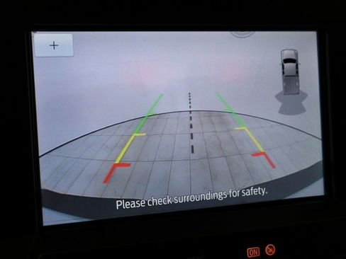 Used 2021 Ford F250 Lariat image 7