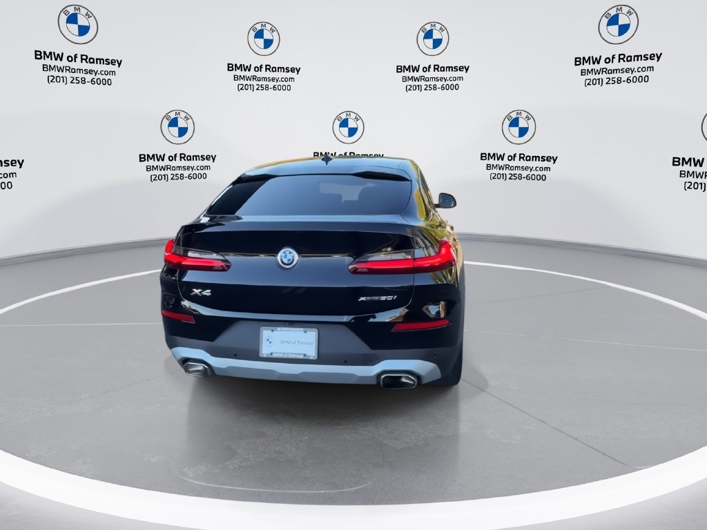 Used 2024 BMW X4 xDrive30i w/ Premium Package AWD/4WD image 7