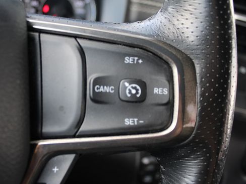 Used 2020 RAM 1500 Sport w/ Comfort & Convenience Group AWD/4WD image 21