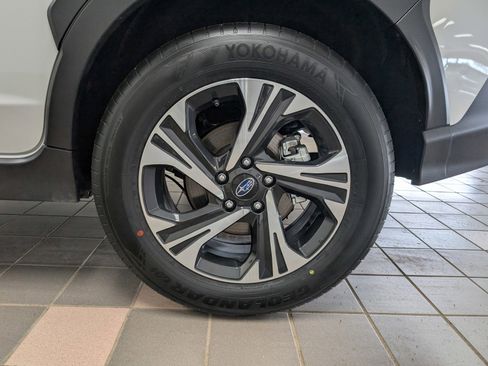 Certified 2025 Subaru Crosstrek 2.0i Premium image 30