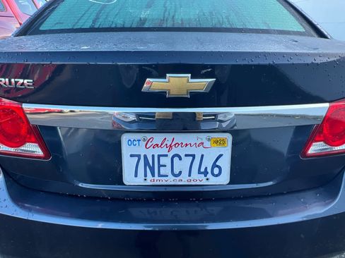 Used 2016 Chevrolet Cruze LS image 16