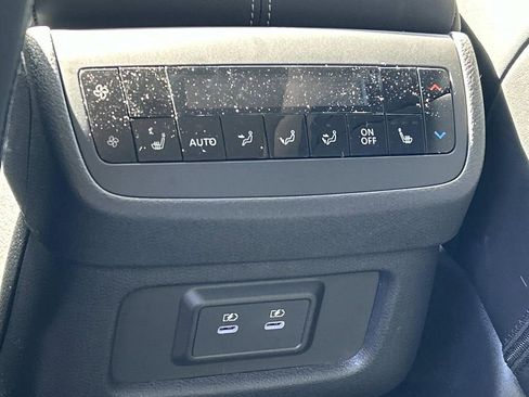 New 2026 Nissan Pathfinder SL w/ SL Premium Package AWD/4WD image 22