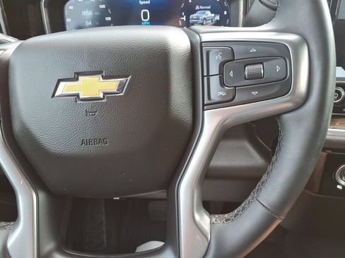 Used 2023 Chevrolet Silverado 1500 LT AWD/4WD image 20