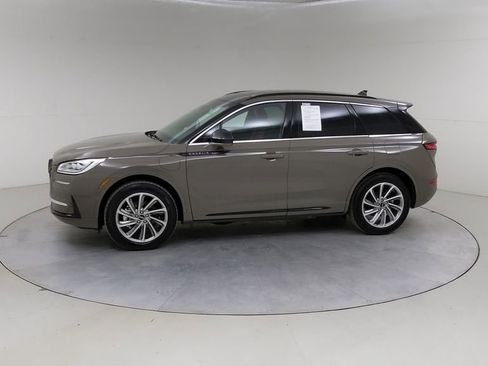 Used 2025 Lincoln Corsair Grand Touring w/ Towing Package image 19