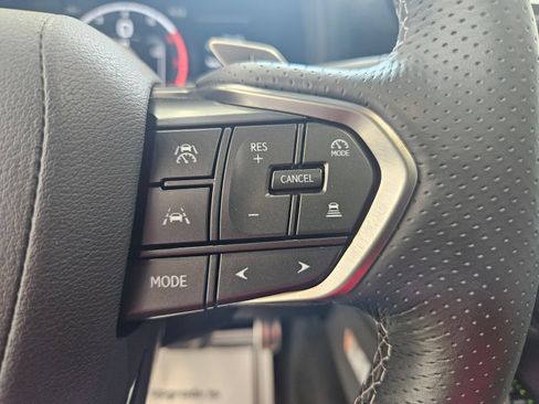 Used 2025 Lexus LX 600 F Sport w/ Accessory Package (2T) AWD/4WD image 16